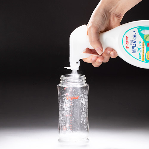 哺乳びん洗い かんたん泡スプレー 270ml 商品情報 ピジョン株式会社